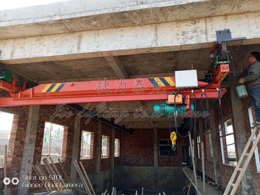 電動(dòng)懸掛起重機(jī)